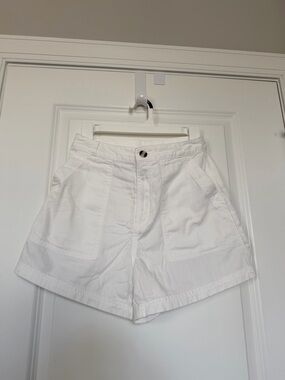 White High-Waist Cotton Shorts